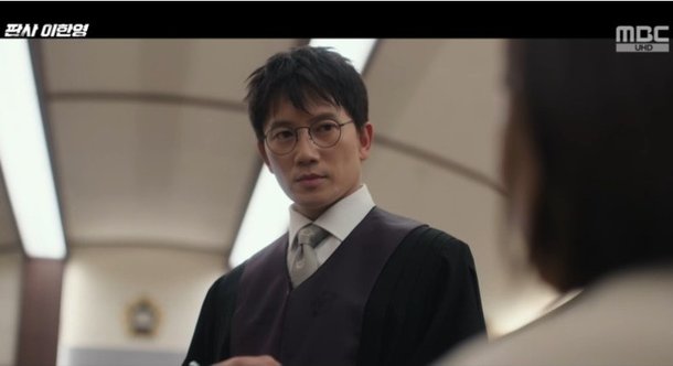  판사 이한영 3회 – 지성 vs 박희순, 법원 ‘라인’ 윤곽?! 매의 눈 켜진 순간들