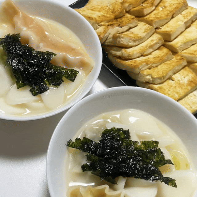 설날 떡만두국 레시피 고민 끝! 비비고 사골육수 떡국 끓이는 법 초간단 자취요리 5분 레시피