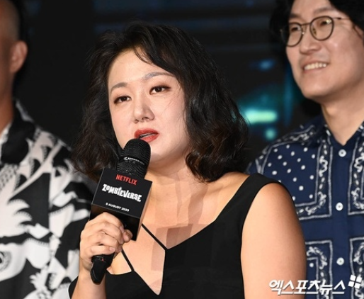   박나래, 전 남친 전세금·모친 월급 논란 정면 돌파 "일한 만큼 줬다"