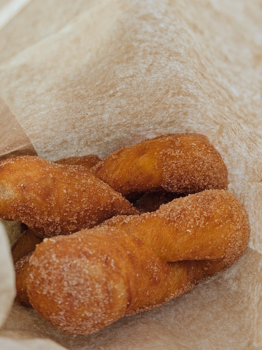 명품찹쌀꽈배기 김해대동점 사진 6