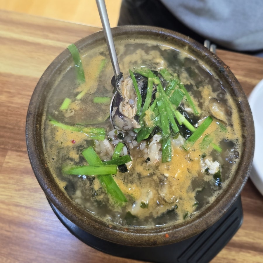 싱싱굴뚝배기 사진 3