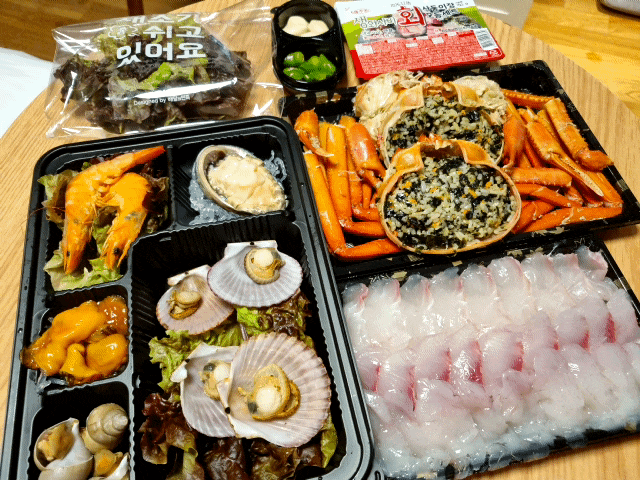  주문진횟집 일출횟집 수율 꽉 찬 홍게회세트