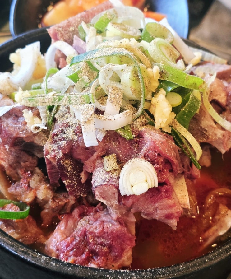  [연산동]고기를 산처럼 쌓아주는 연산동 해장국 맛집 '청해옥'