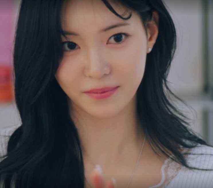  "여자가 봐도 반하겠어" 환승연애4 현지 남녀노소 홀린 여신의 3가지 매력