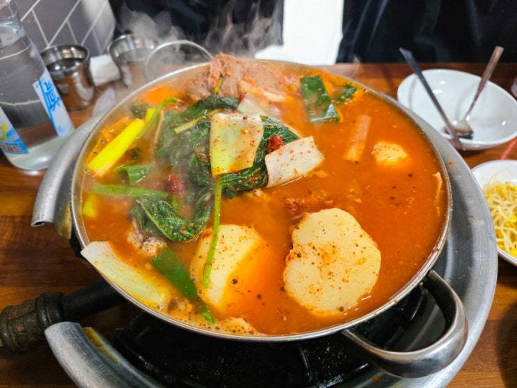  석촌 역점심맛집 잠실 송파감자국 1호점 웨이팅 내돈내산 후기