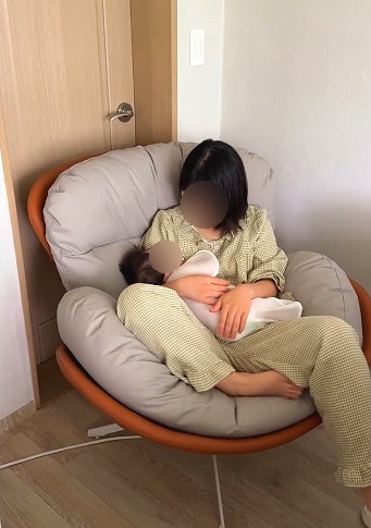 1인용 쇼파 모유 수유 의자 까르엠 회전 쇼파 추천
