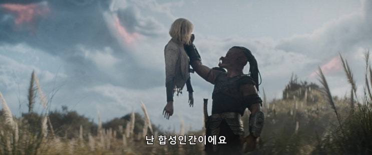  영화 프레데터: 죽음의땅 댄 트라첸버그 x 엘르 패닝