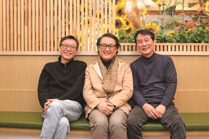 극단 ‘행복한 동행’ 김성택 대표, 강인구 음악감독, 김광주 연출