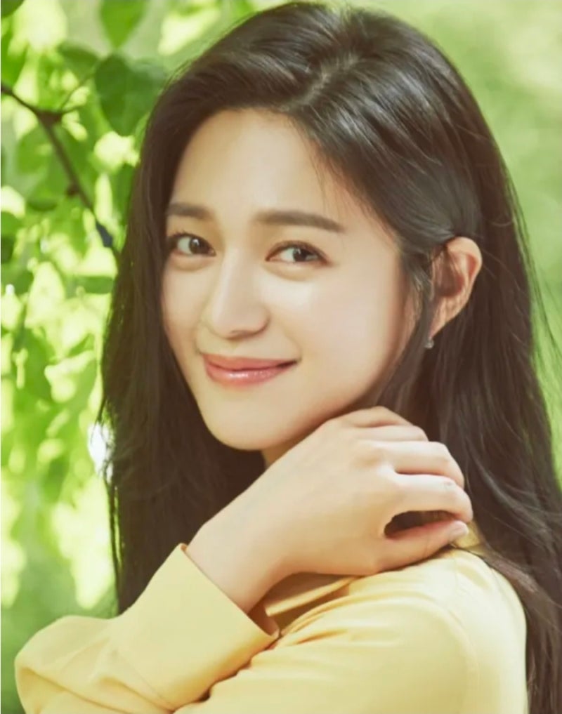 이엘리야 프로필｜연기·노래·학업까지…경계를 넘는 배우, 그는 누구인가