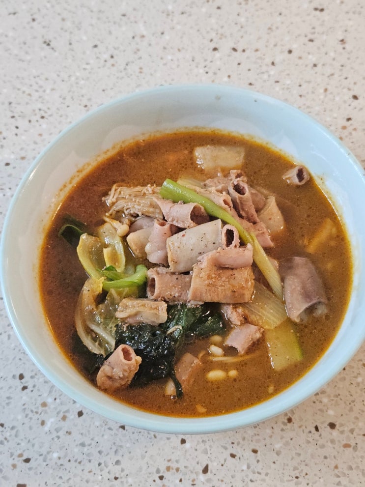  한우곱창전골 밀키트 추천｜캠핑음식으로도 좋은 한우발전소 곱창전골