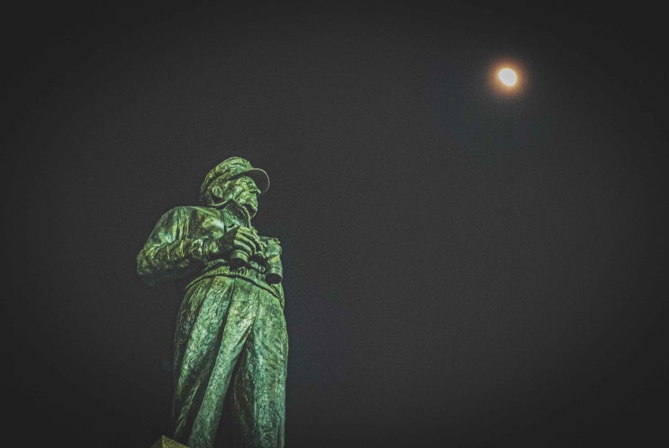  인천 중구 송학동1가(4)_자유공원 맥아더 동상