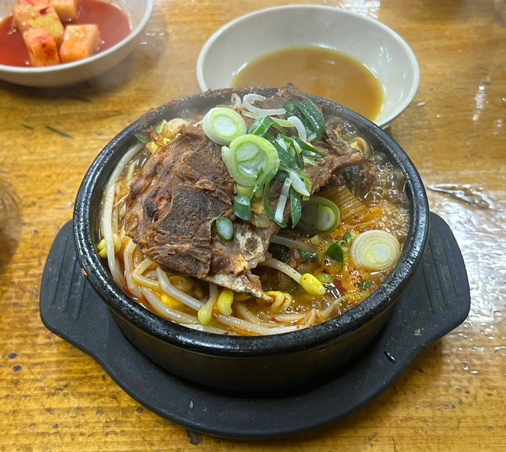 서울대입구역 맛집 박막례청진동해장국 - 관악구청 근처 24시 가성비 뼈해장국