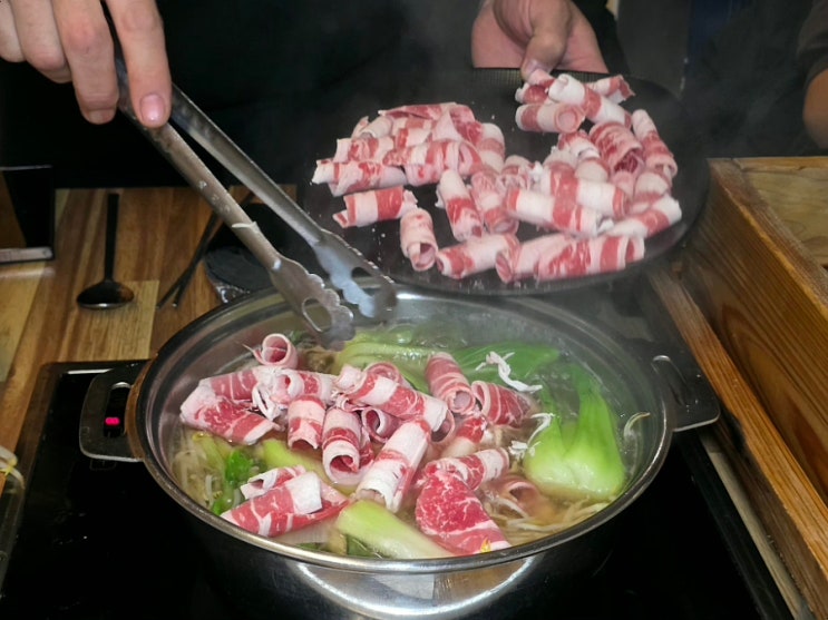  구미 금오산 맛집 편백찜과 샤브샤브 편백정담