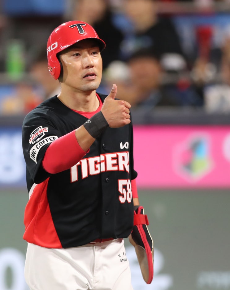  서건창 키움 히어로즈 복귀: 2014년 200안타 신화의 주인공, 친정팀으로 돌아오다