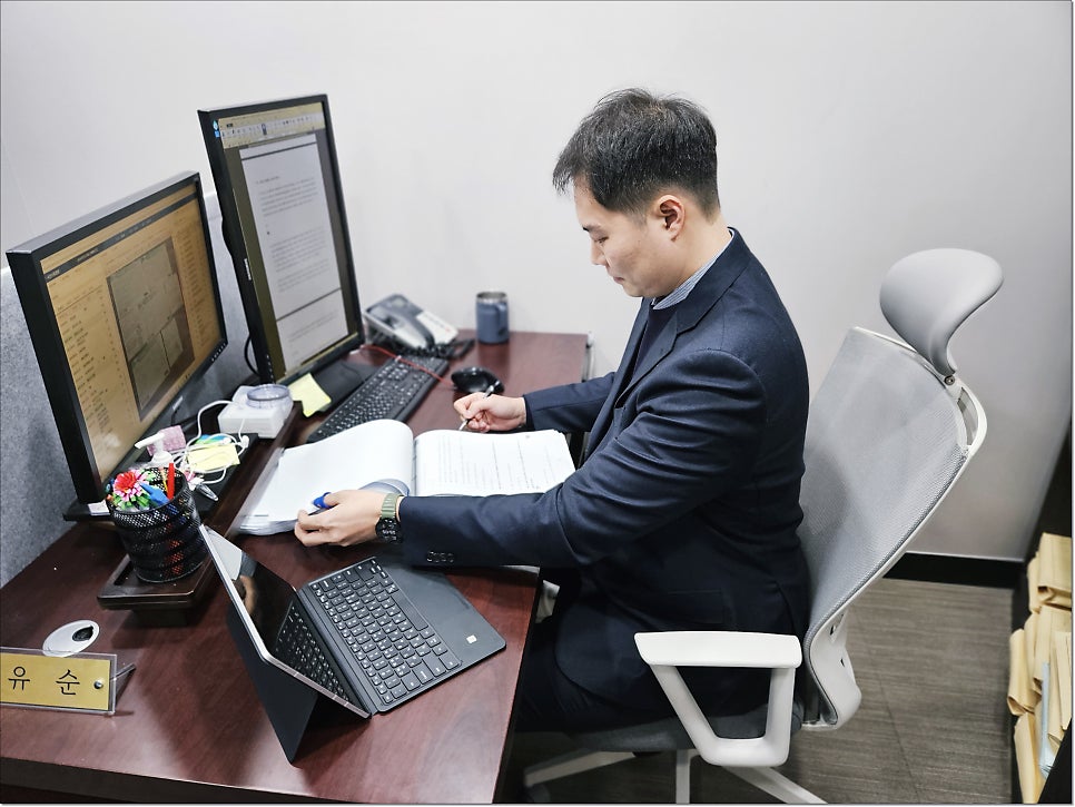 성범죄 변호사 선임 비용 보다 중요한 이것 관련 사진