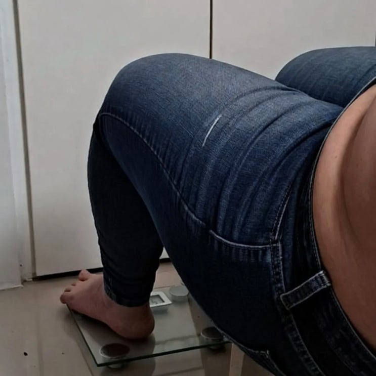  무작정 굶지 마세요. '이것' 챙겨 먹고 다이어트 정체기 뚫은 현실 식단법