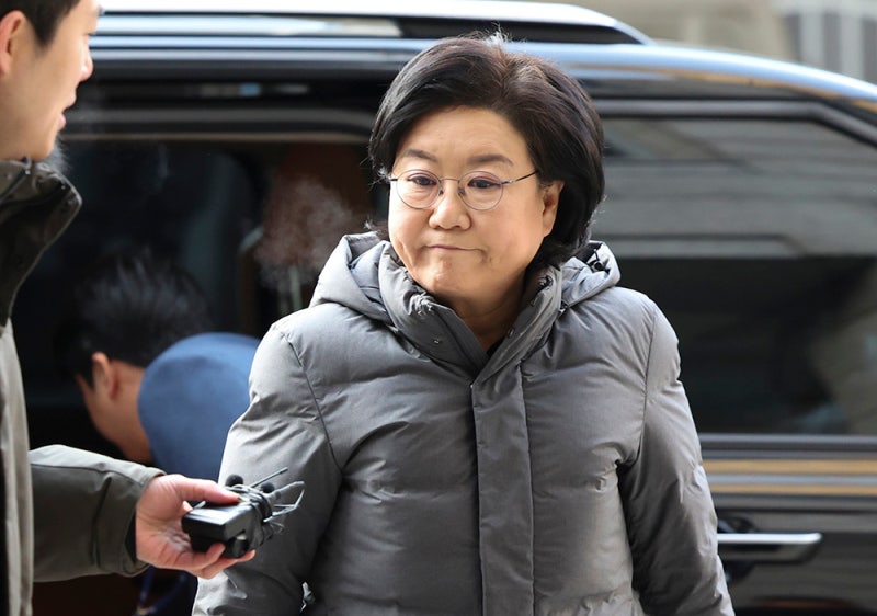 "수사 의뢰" 으름장 놓더니 하루 만에 "과한 표현 죄송"… 이혜훈, '비망록' 진실 공방 점입가....