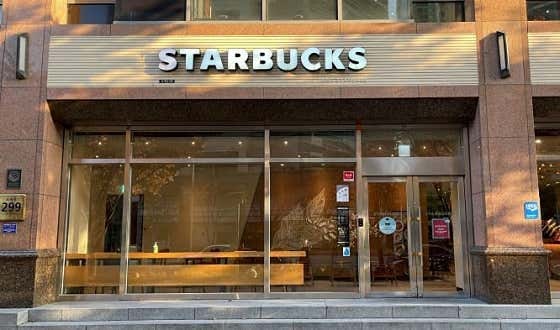 스타벅스 목동트라팰리스점 사진 2