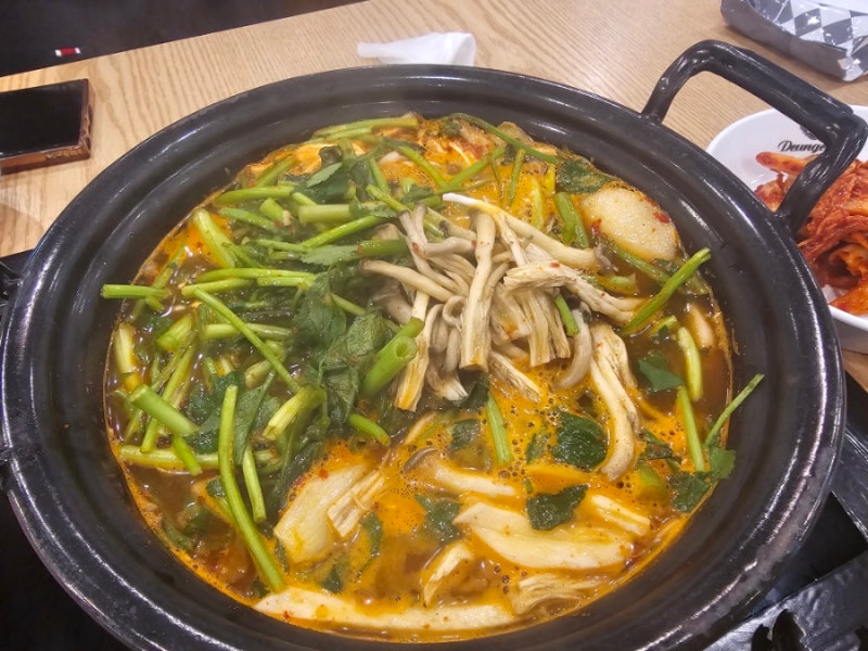대구 서구청 맛집으로 통하는 진짜 맛있는 샤브샤브 -등촌샤브칼국수 서구점