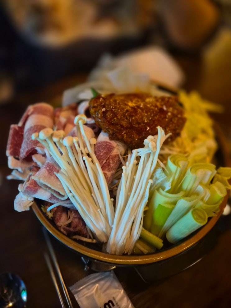  [군산 수송동 술집] 가성비와 감성 분위기 모두 잡은 달빛경성맥주 수송점
