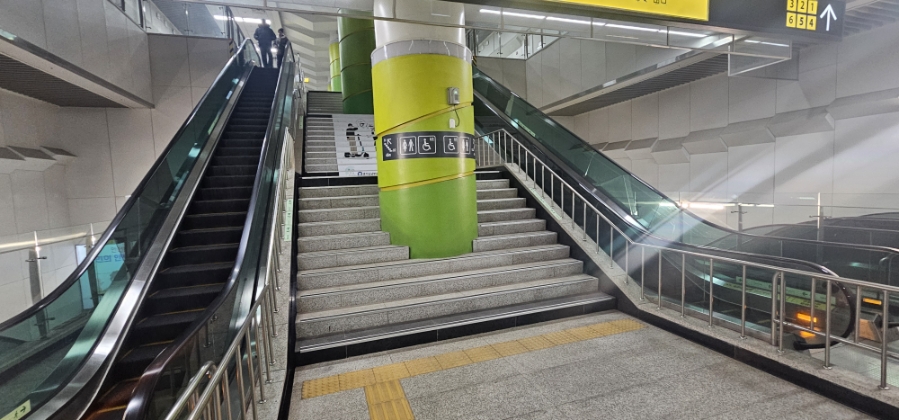 도미노피자 중동점 사진 4