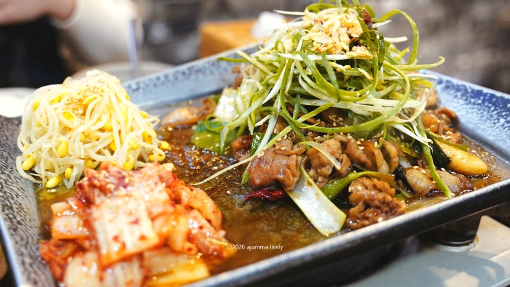  애월맛집추천, 흑돼지 100% 두루치기 김치찌개 솥밥 가성비 더애월본점