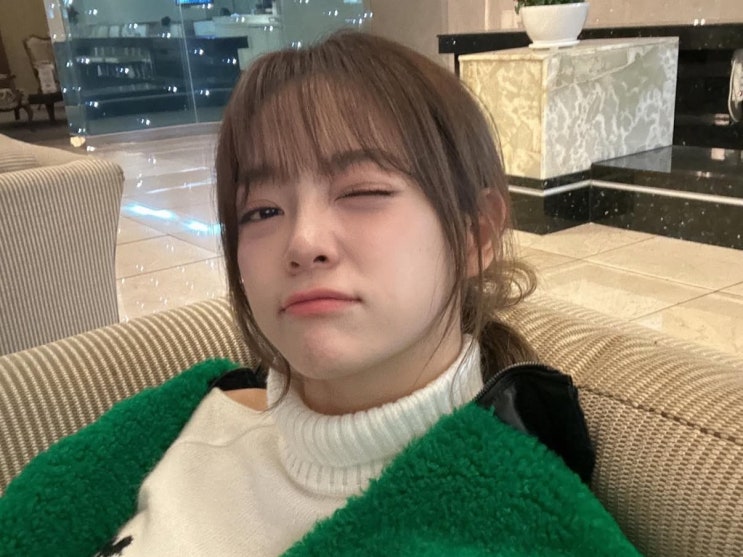  여리여리해보이는 석촌 미용실 염색 컬러는?
