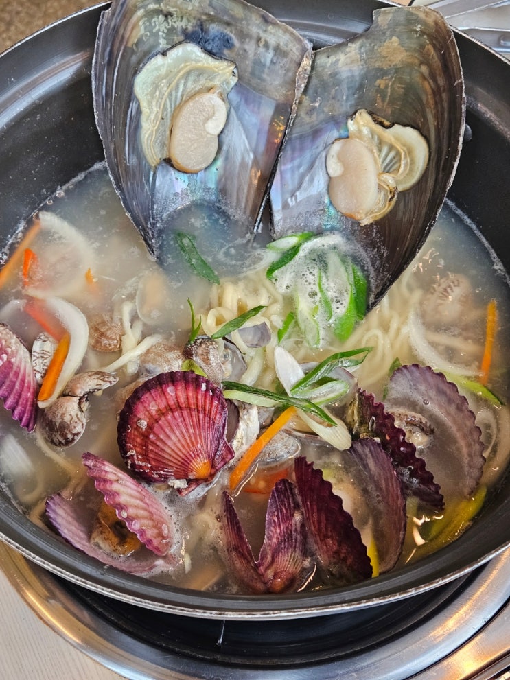  안산 대부도 칼국수 맛집 조개가득 푸짐한 한상 디비비칼국수