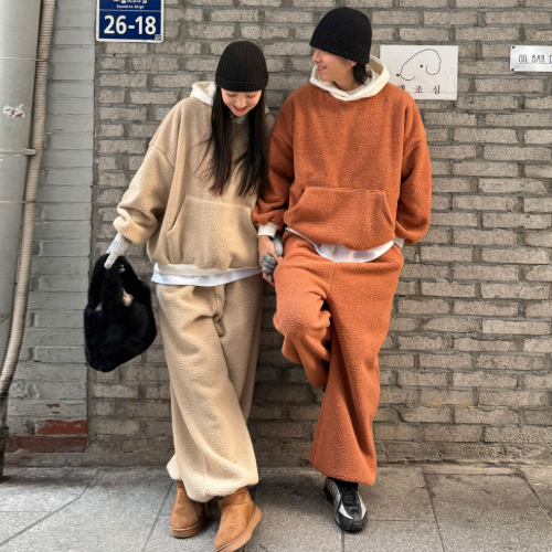 26년 1월 - 2월 시즌 편안하게 패셔너블하게 입기 좋은 여자 트레이닝 추리닝 한벌 세트 모음
