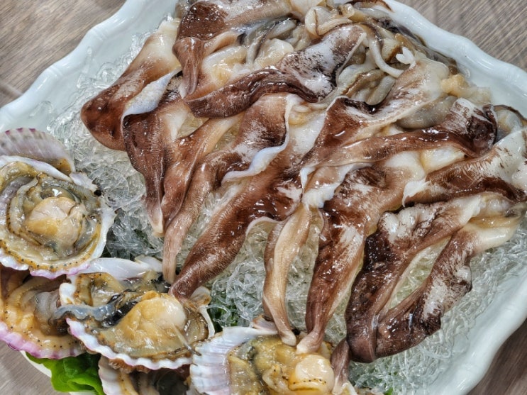 [여수 맛집] 거북선횟집, 상상도 못한 크기! 겨울철만 맛볼수있는 여수 새조개샤브샤브 전문점 (여수 돌산 횟집, 여수 한정식, 거북선횟집 하모샤브샤브)