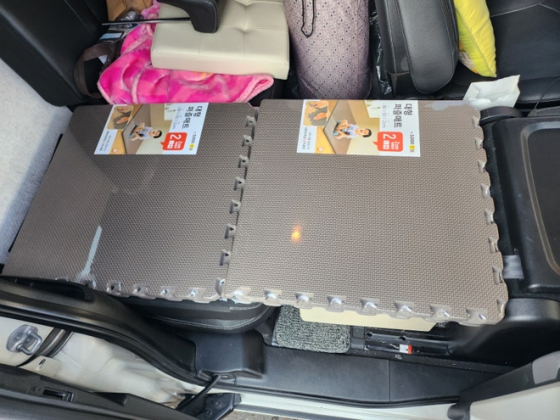 레이차박 평탄화 자작 후기와 다이소 매트로 보완