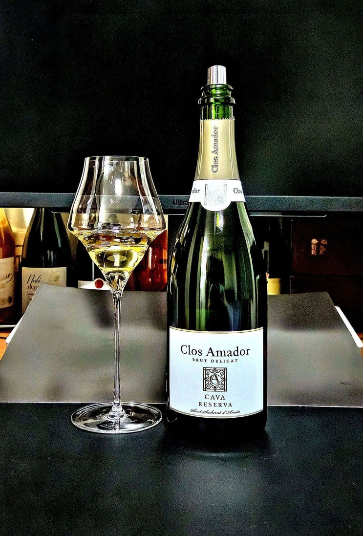  [까바] 끌로 아마도르 까바 브뤼 델리까 레제르바 2022 Clos Amador Cava Brut Delicat Reserva 2022 스페인 스파클링 와인 리뷰