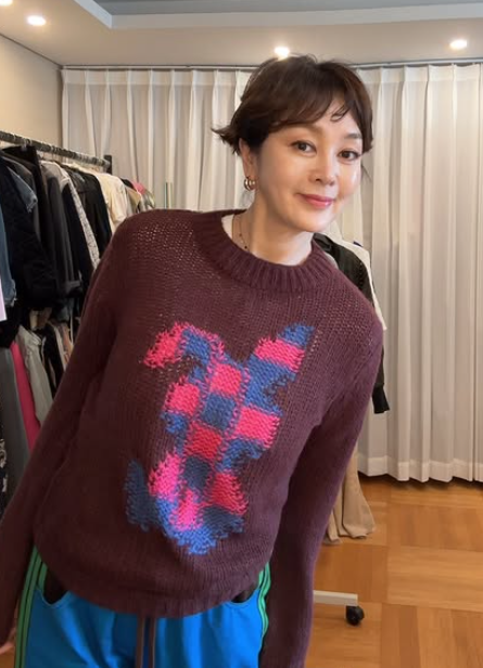 "평생이 리즈 시절" 58세 이승연, 세월 역행하는 동안 미모 공개에 팬들 감탄 쏟아져