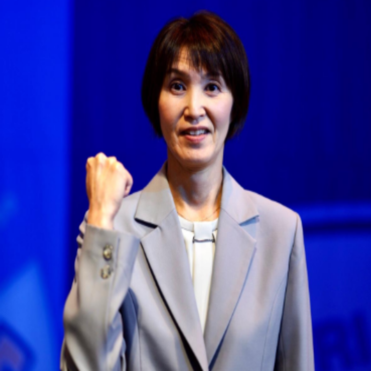 요시하라 감독의 시스템 배구!! 하위권을 예상했던 흥국생명을 봄배구로 인도하고 있는 중!! 백업이었던 이나연-김다은-최은지가 이렇게 잘할지 누가 알았을까??