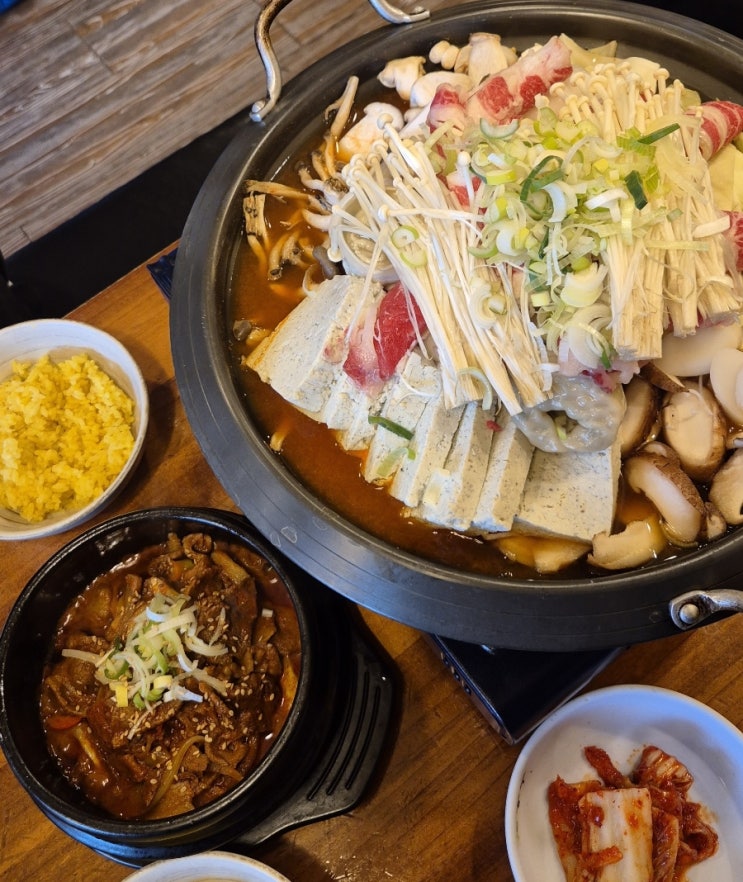  [철산역한식 맛집] 두부버섯전골과 제육볶음이 맛있는 ::콩두:: 철산역점