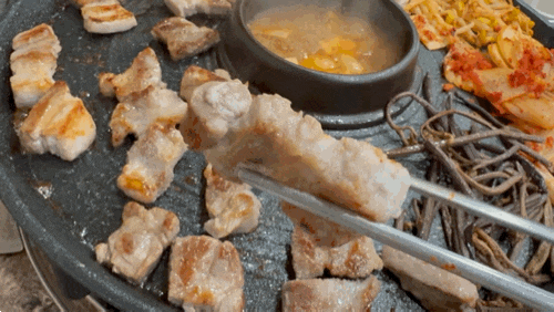 천안) 두정동 퀄리티 좋은 무한리필 고깃집 '꽃돼지삼겹살'