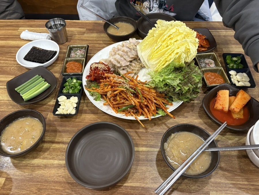 굴예찬 사진 1