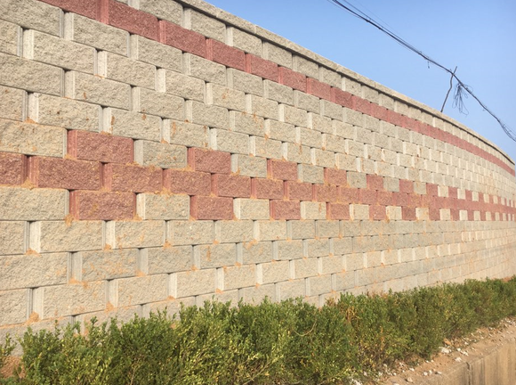  양주 보강토 공사 전문 (주)두정건설, 가성비와 안전을 모두 잡는 보강토 옹벽 선택 가이드