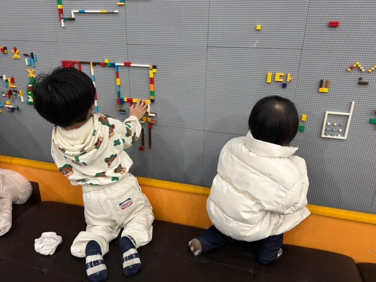 (키즈월드vs포인포) +켄싱턴 평창 키즈카페 수유실 정보 + <b>스윙카</b>