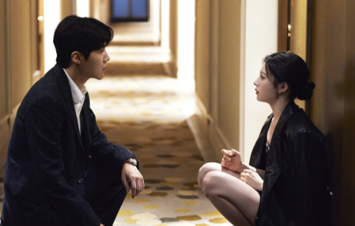   김선호·고윤정의 '이 사랑 통역 되나요?'… 비주얼은 '통'했지만 서사는 '오역'?