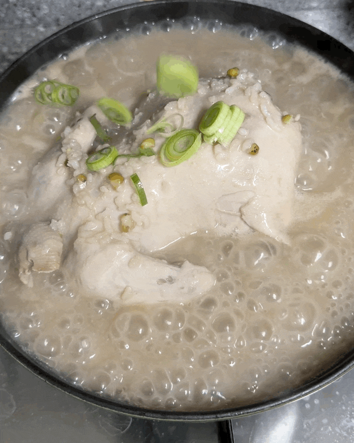  재료 단 3개로 만든 초간편 한방 삼계탕 끓이기! 진짜 간편해