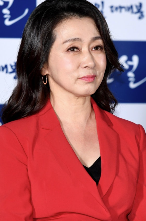   배우 문희경, KBS 새 일일극 '기쁜 우리 좋은 날' 합류! 5년 만의 일일극 복귀