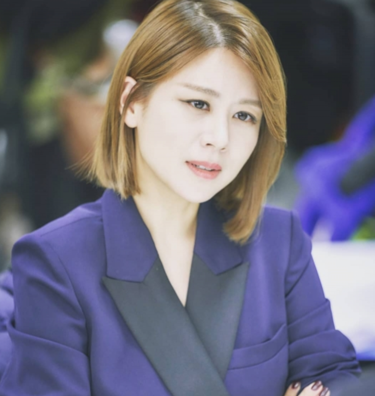 경제성장전략 국민보고회, <b>손정은 아나운서</b> 프로필