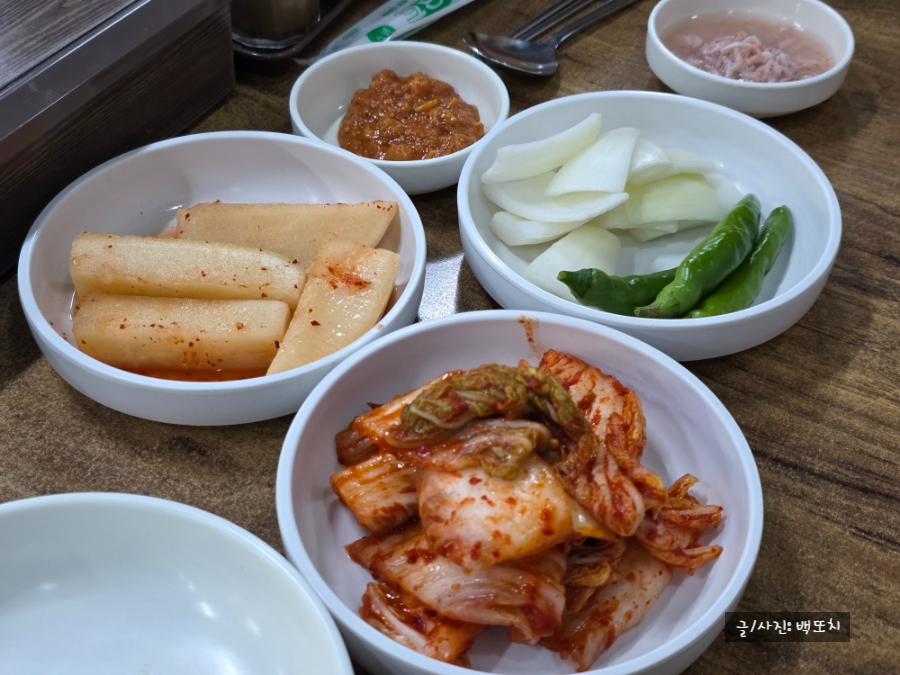 싸릿골감자탕순대국 사진 6