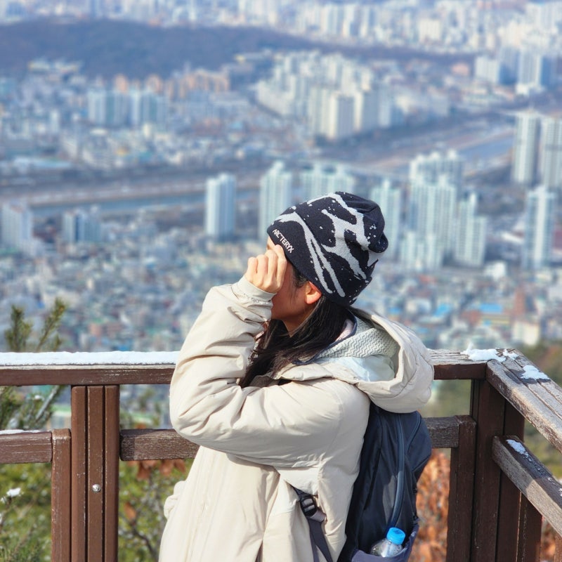 아크테릭스 비니 토크 겨울러닝 등산용 방한모자로 등산패션 완성