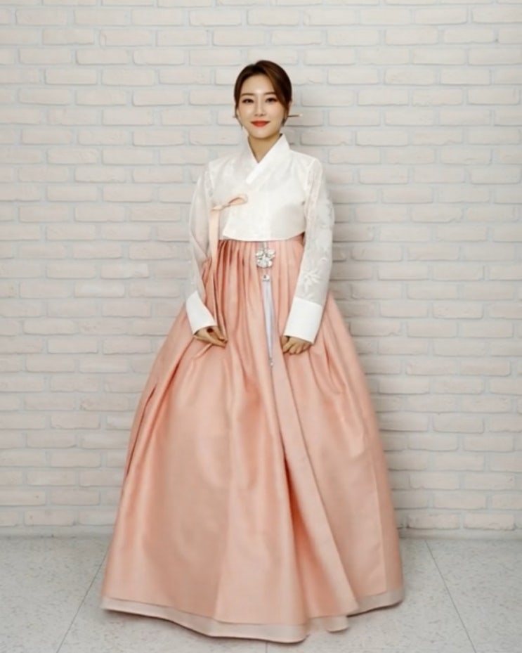  결혼식 하객 한복 고민을 해결해드려요 (실패없는 여동생 결혼식 한복 대여방법)