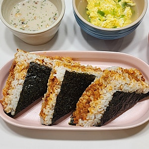 고추 참치마요 삼각김밥 만들기 틀없이 간단 김밥 레시피 고추참치 캔 요리