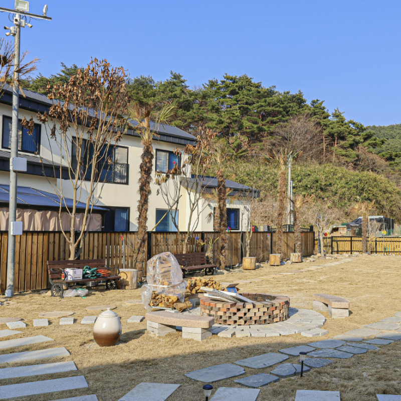 아름다운날쉼 정읍 펜션, “내장산 뷰” 보며 힐링! 반려견도 행복해요