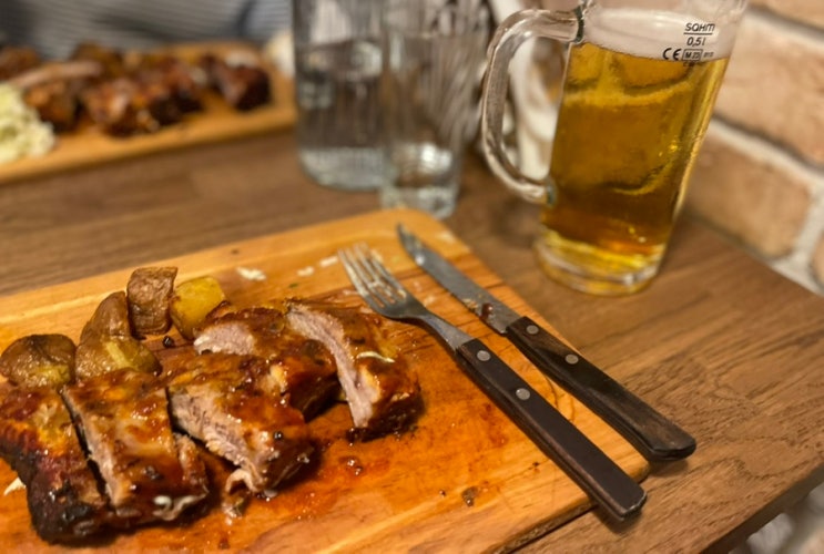   비엔나 맛집 추천｜립스 오브 비엔나 솔직 후기 (Ribs of Vienna)