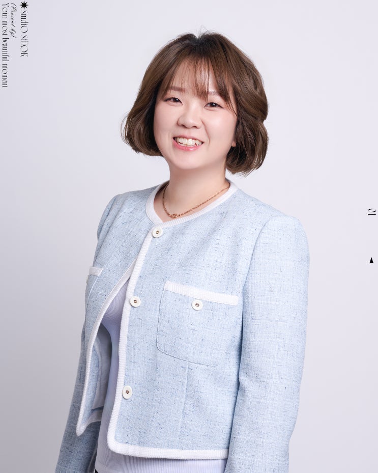  목동사진관 목동학원가 강사 웃는 프로필 사진 촬영 당일 1시간 완성